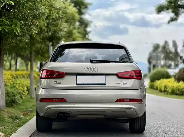 Audi Q3 2015