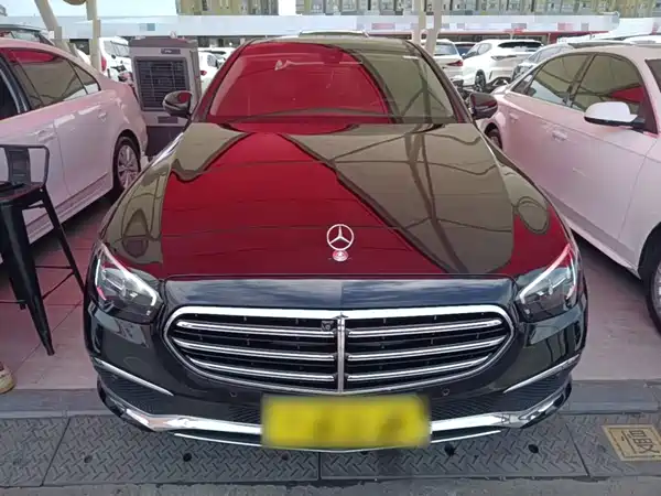 Mercedes-Benz E-Class 2021