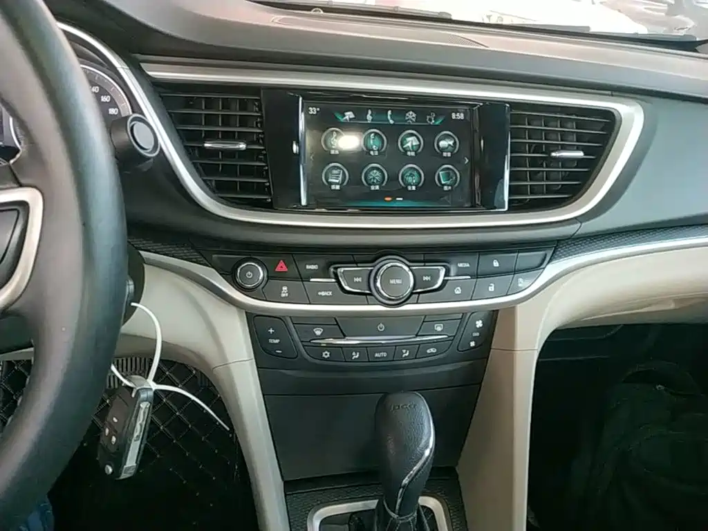 Buick Excelle GT 2019 — фото 13