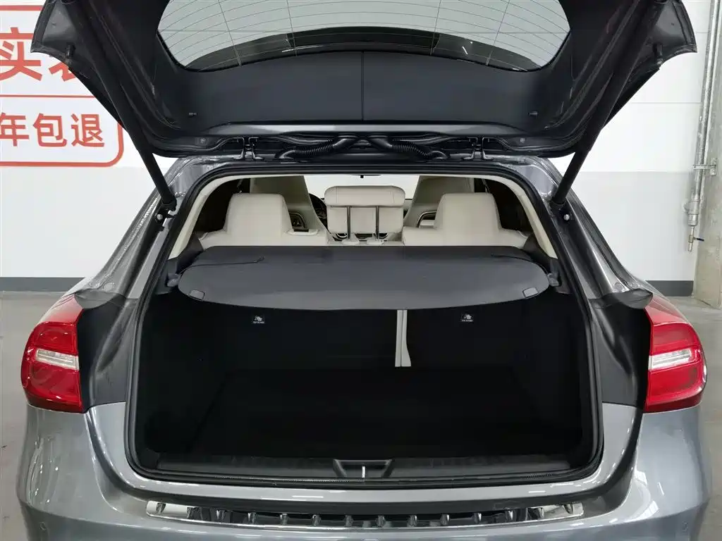 Mercedes-Benz GLA 2015 — фото 16