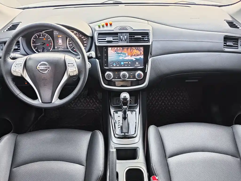 Nissan Tiida 2022 — фото 5