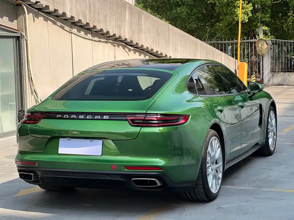 Porsche Panamera 2019 — фото 6