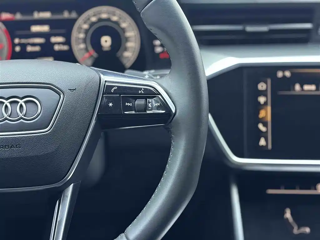 Audi A6L 2019 — фото 22