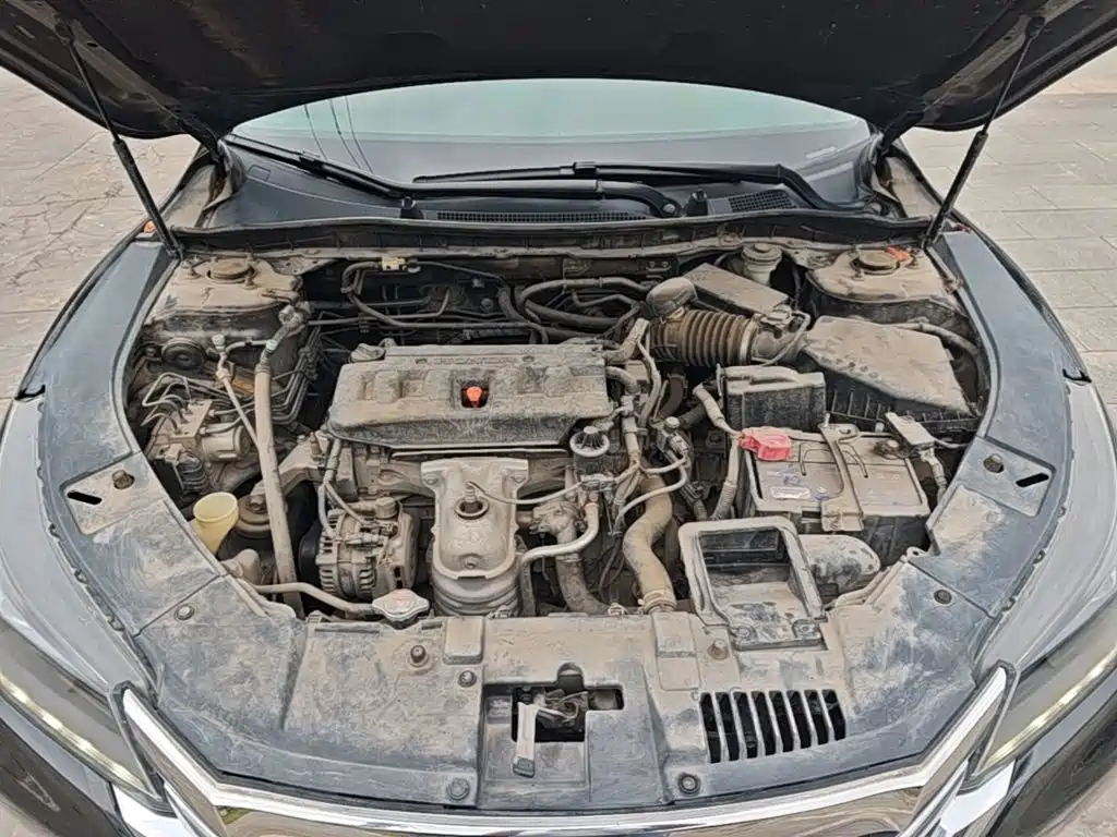 Honda Accord 2015 — фото 20