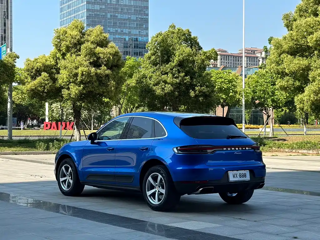 Porsche Macan 2019 — фото 9
