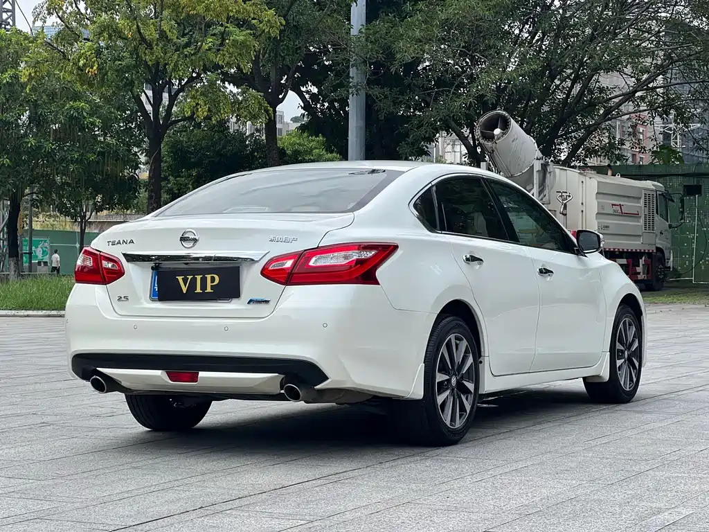 Nissan Teana 2017 — фото 18