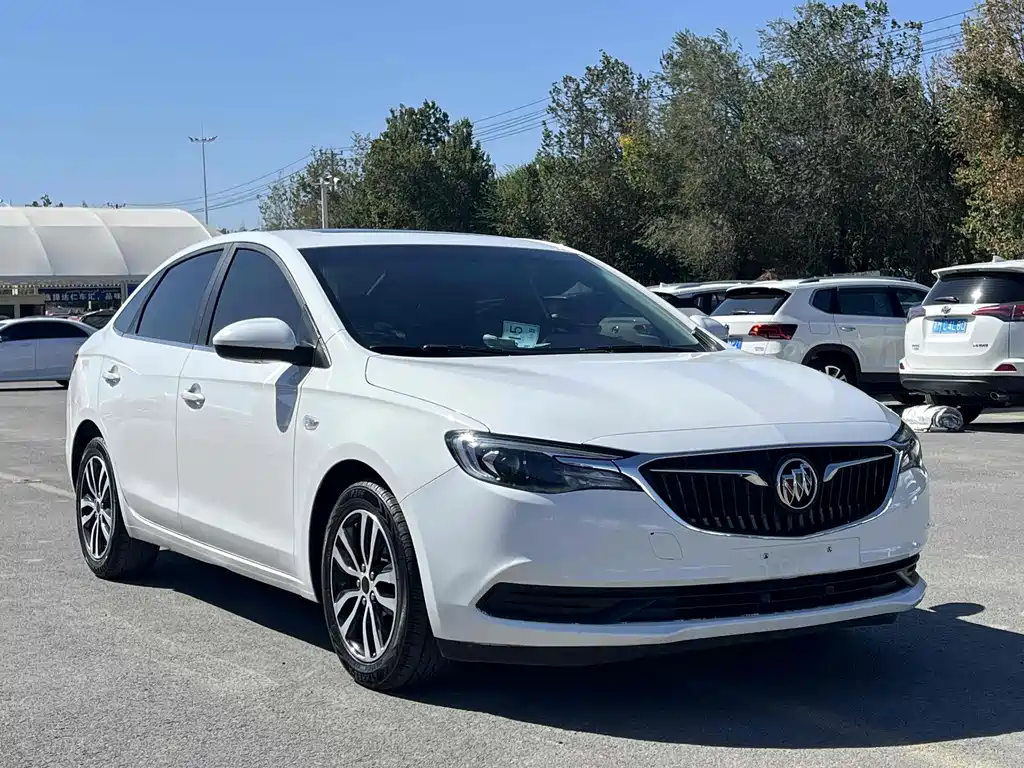 Buick Excelle 2019 — фото 3