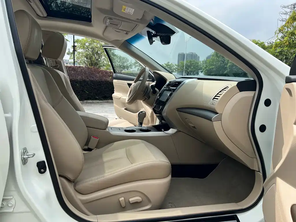 Nissan Teana 2017 — фото 11