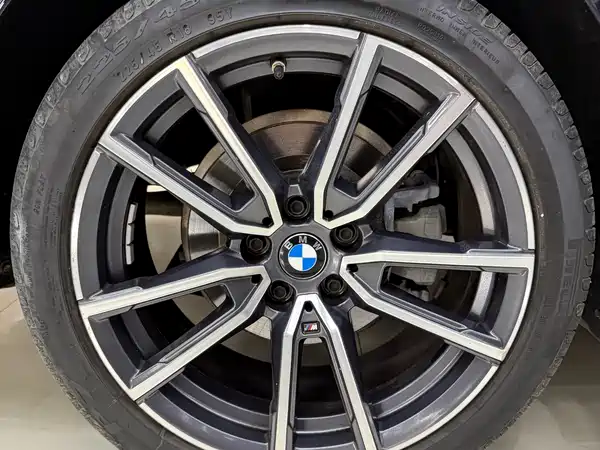 BMW 3 Series 2023