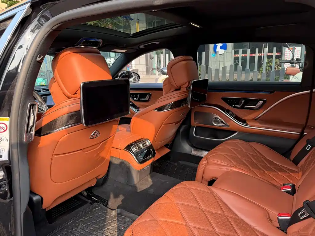 Mercedes-Benz Maybach S-Class 2021 — фото 11