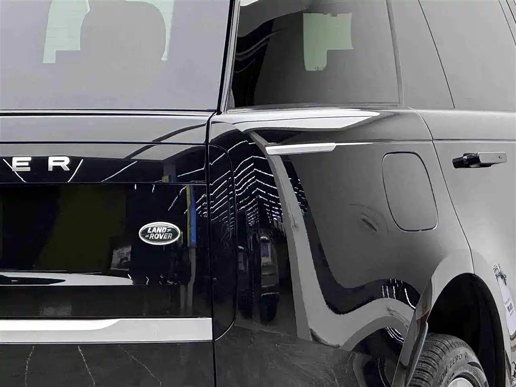 Land Rover Range Rover 2024 — фото 17