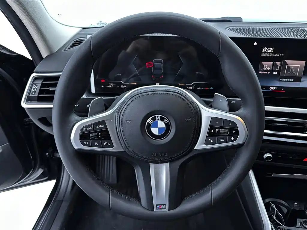 BMW 3 Series 2023 — фото 11