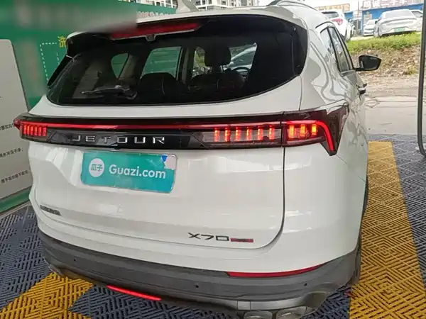 Jetour X70 PLUS 2021
