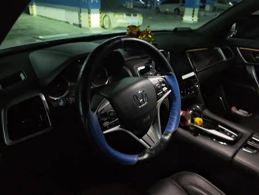 Honda UR-V 2019 — фото 15