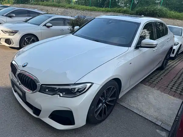 BMW 3 Series 2021