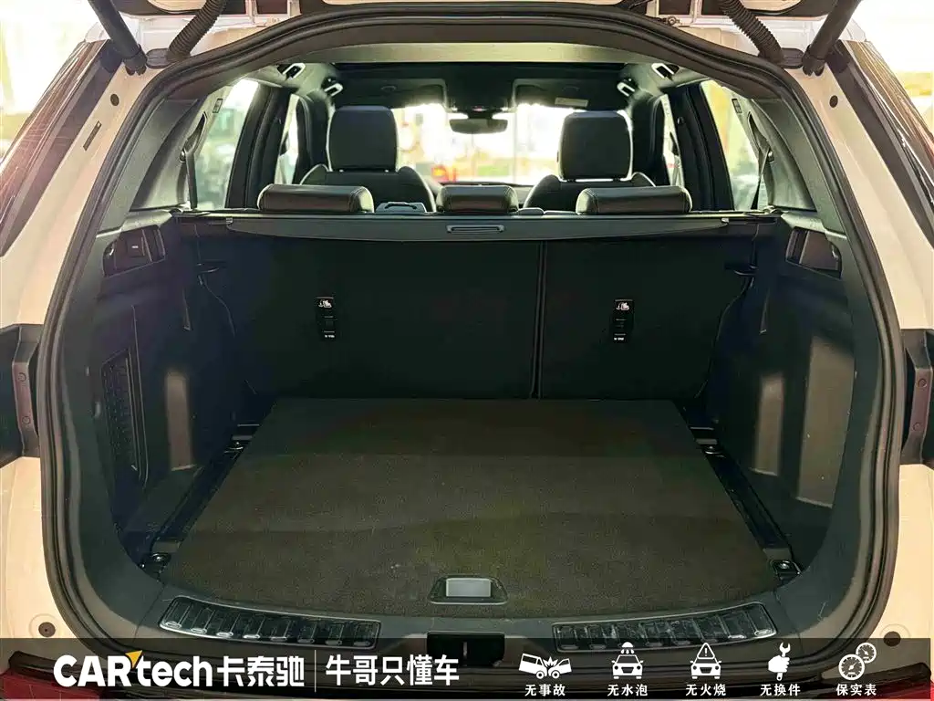 Land Rover Discovery Sport 2022 — фото 13