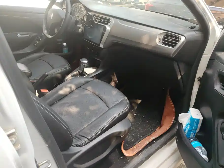 Citroën Elysee 2016 — фото 8
