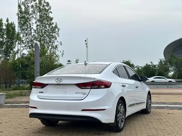 Hyundai Celesta 2016