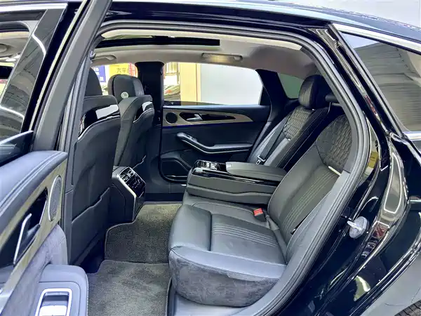Hongqi H9 2021