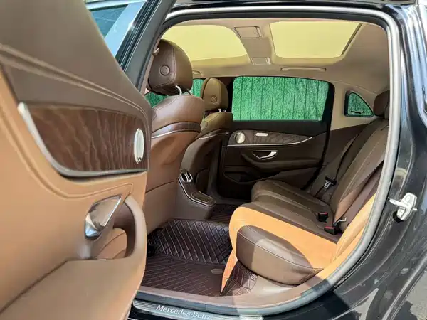 Mercedes-Benz E-Class 2021