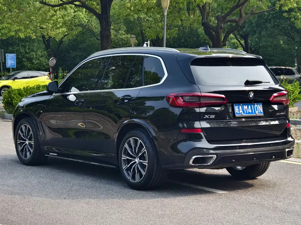 BMW X5 2019 — фото 18