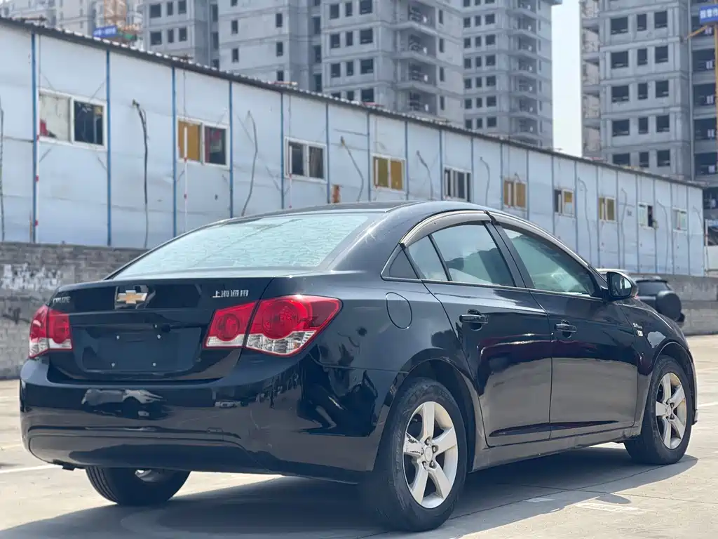 Chevrolet Cruze 2014 — фото 13