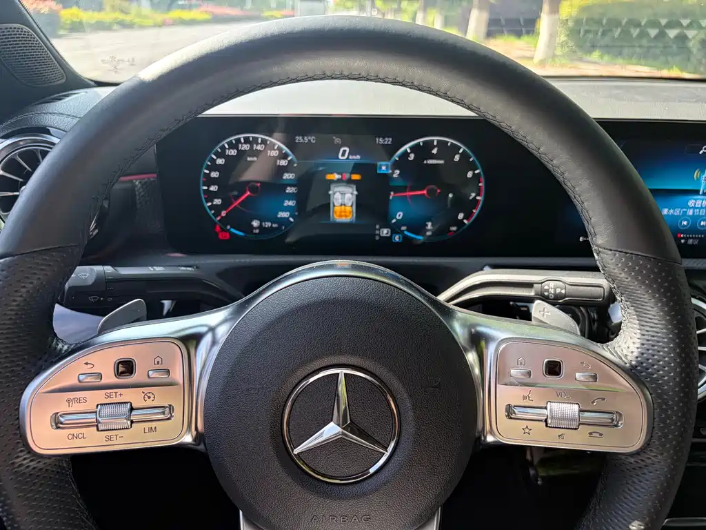 Mercedes-Benz A-Class 2021 — фото 12