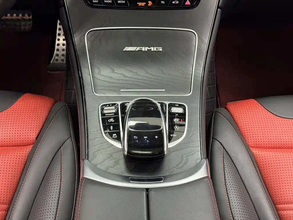 Mercedes-Benz GLC AMG 2020 — фото 18