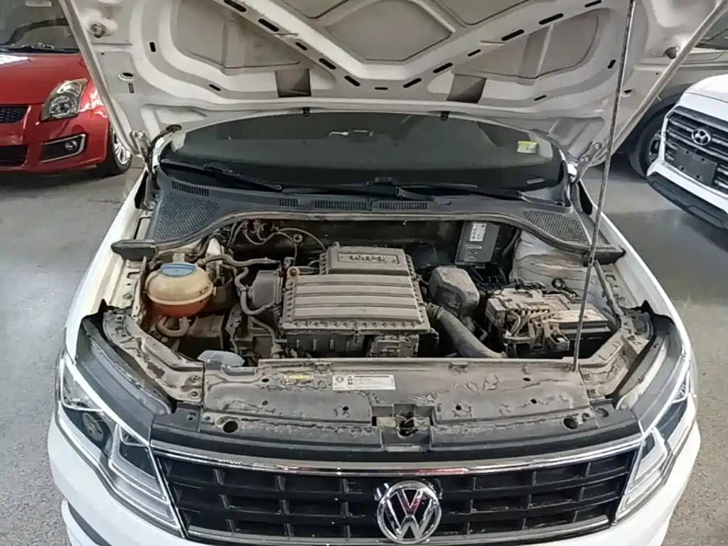 Volkswagen Jetta 2018 — фото 20