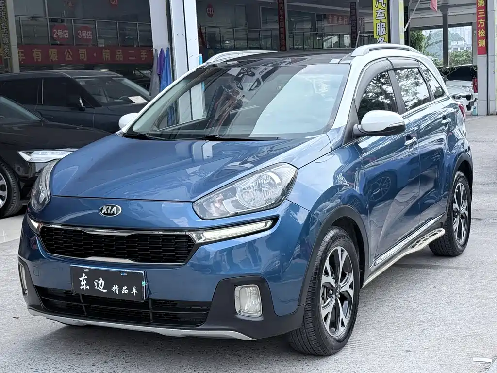 Kia KX3 2016 — фото 1