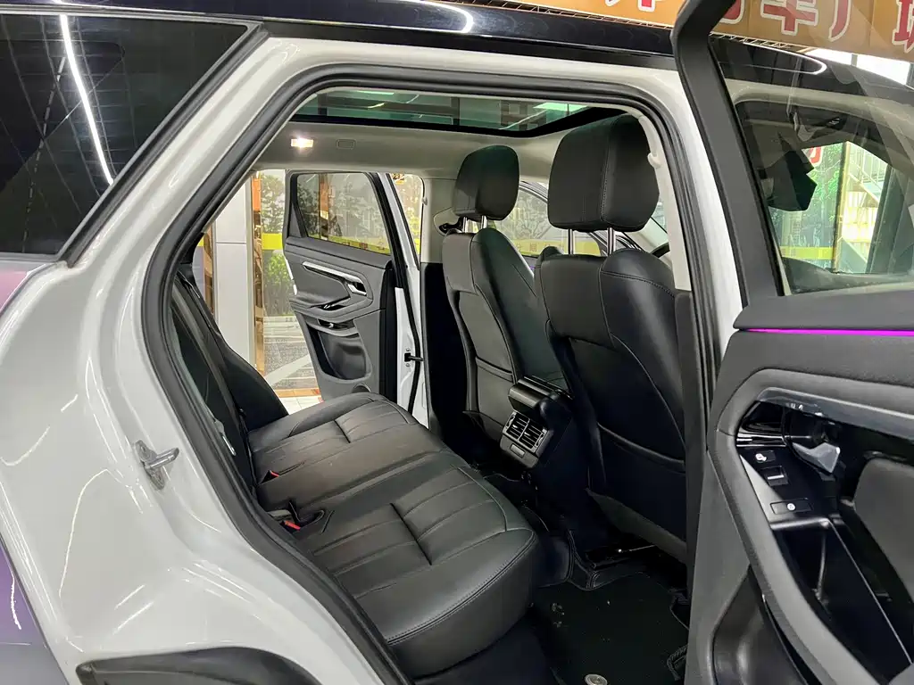 Land Rover Evoque 2020 — фото 14