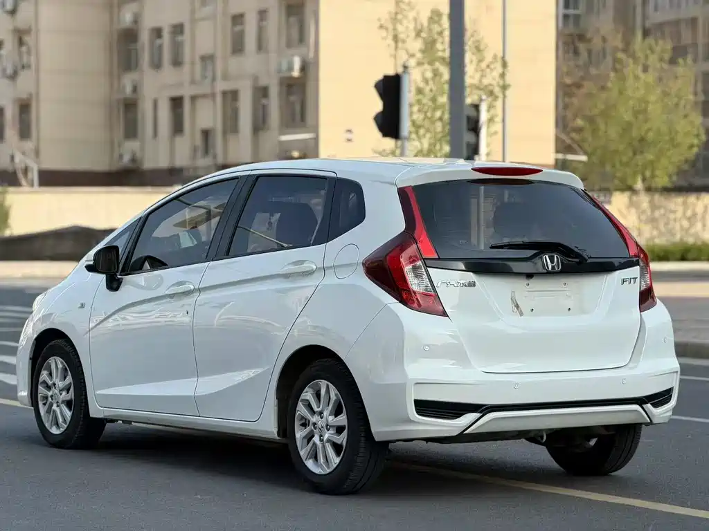 Honda Fit 2019 — фото 9