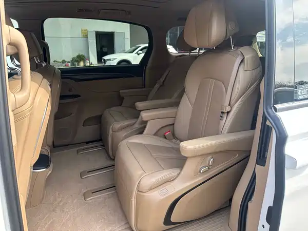 Buick GL8 2020