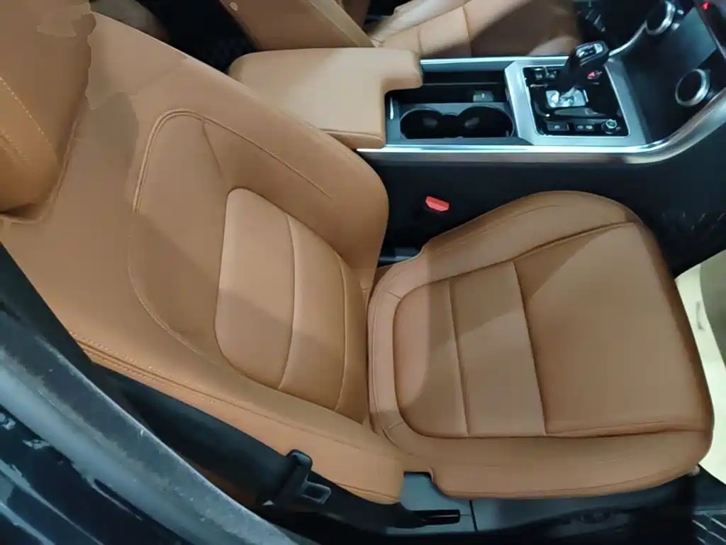 Jaguar XEL 2023 — фото 25