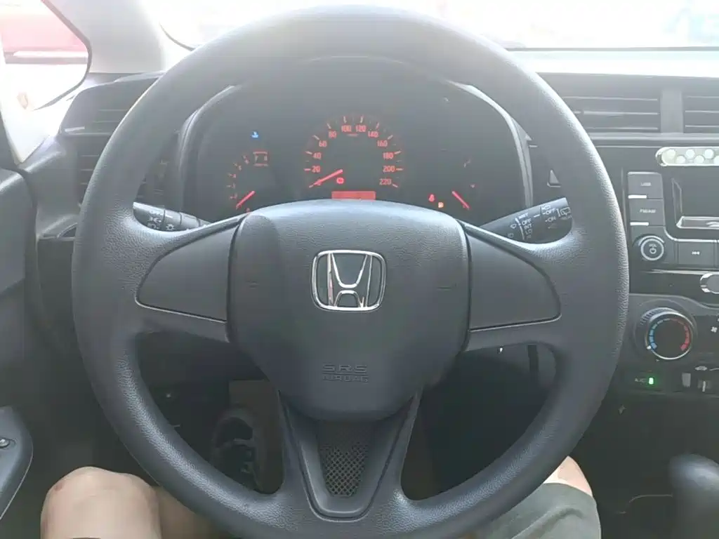 Honda Fit 2019 — фото 11