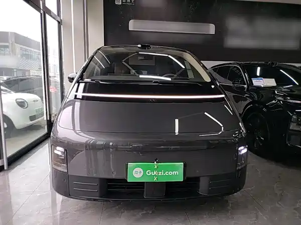 Li Auto MEGA 2025