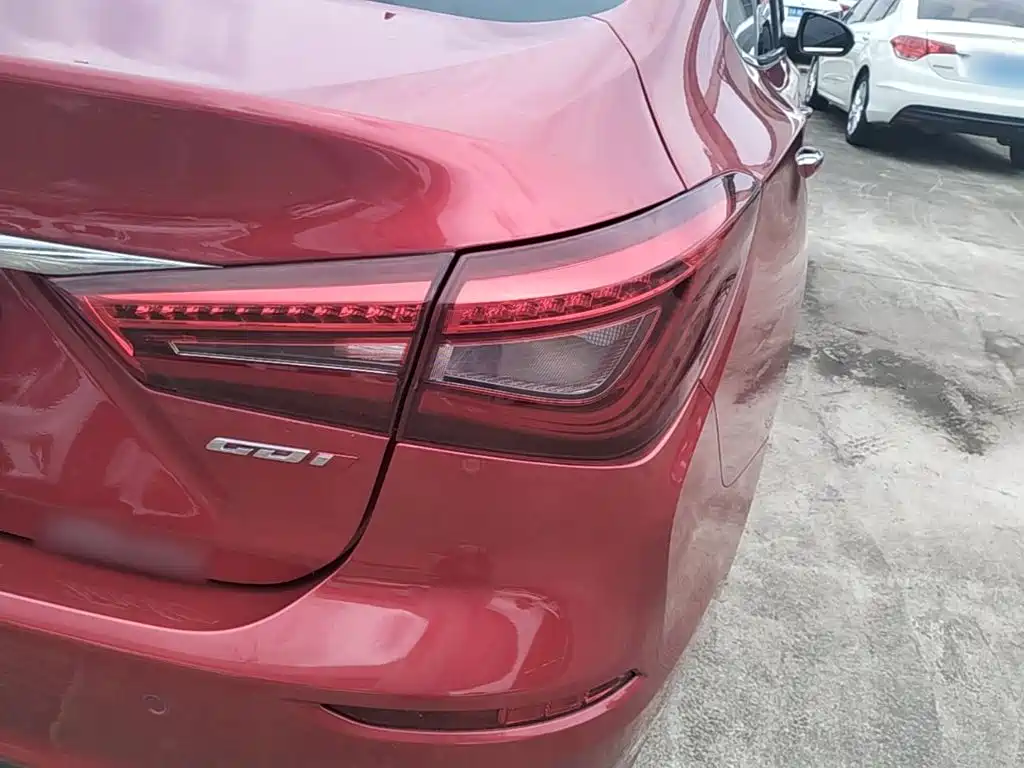 Changan Eado 2018 — фото 8