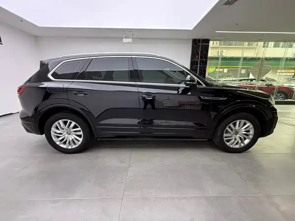 Volkswagen Touareg 2021