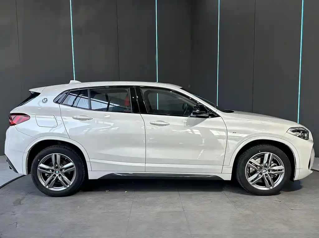 BMW X2 2024 — фото 4