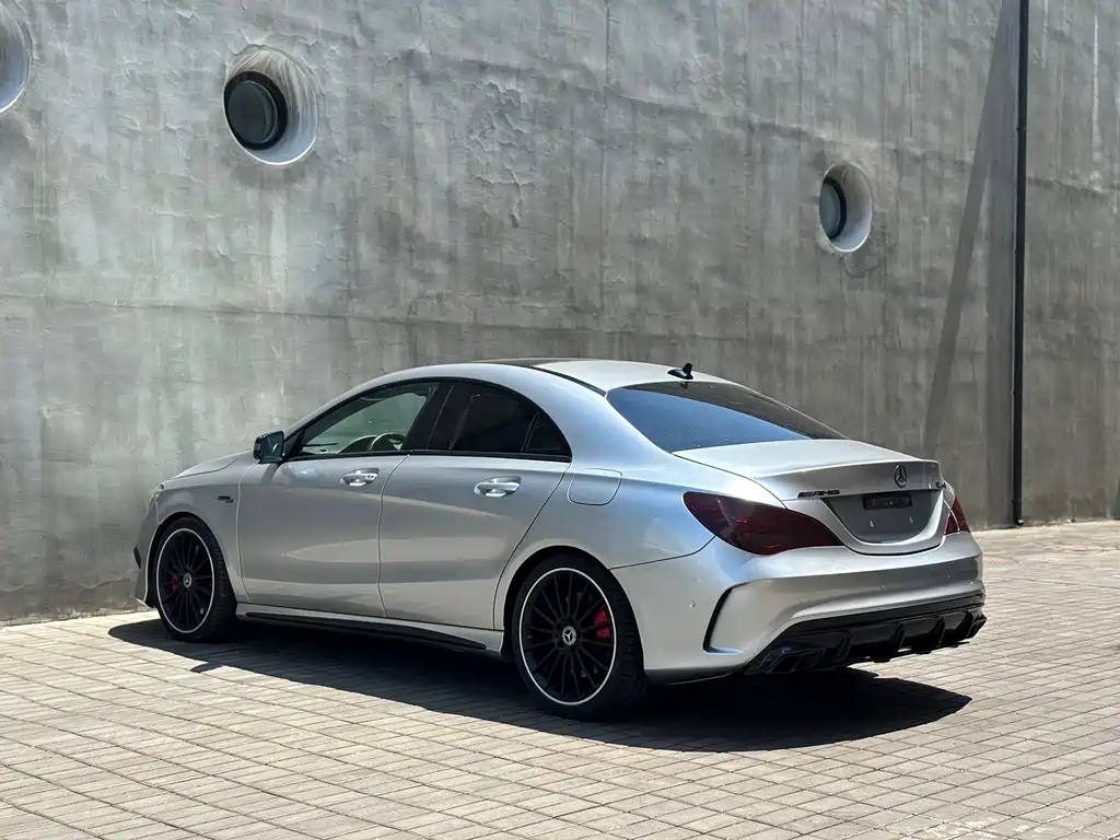 Mercedes-Benz CLA AMG 2015 — фото 9