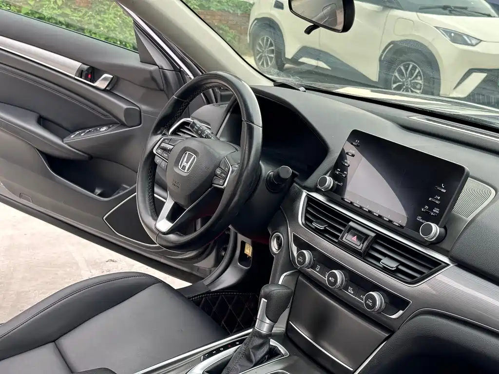 Honda Accord 2021 — фото 14