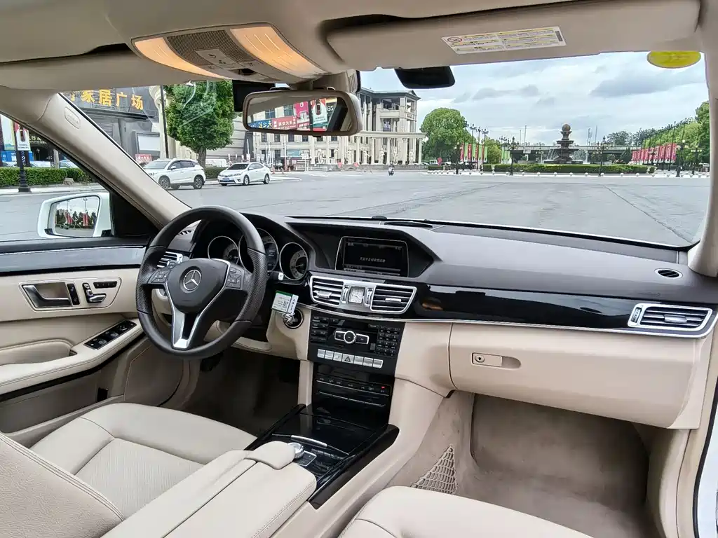 Mercedes-Benz E-Class 2014 — фото 15