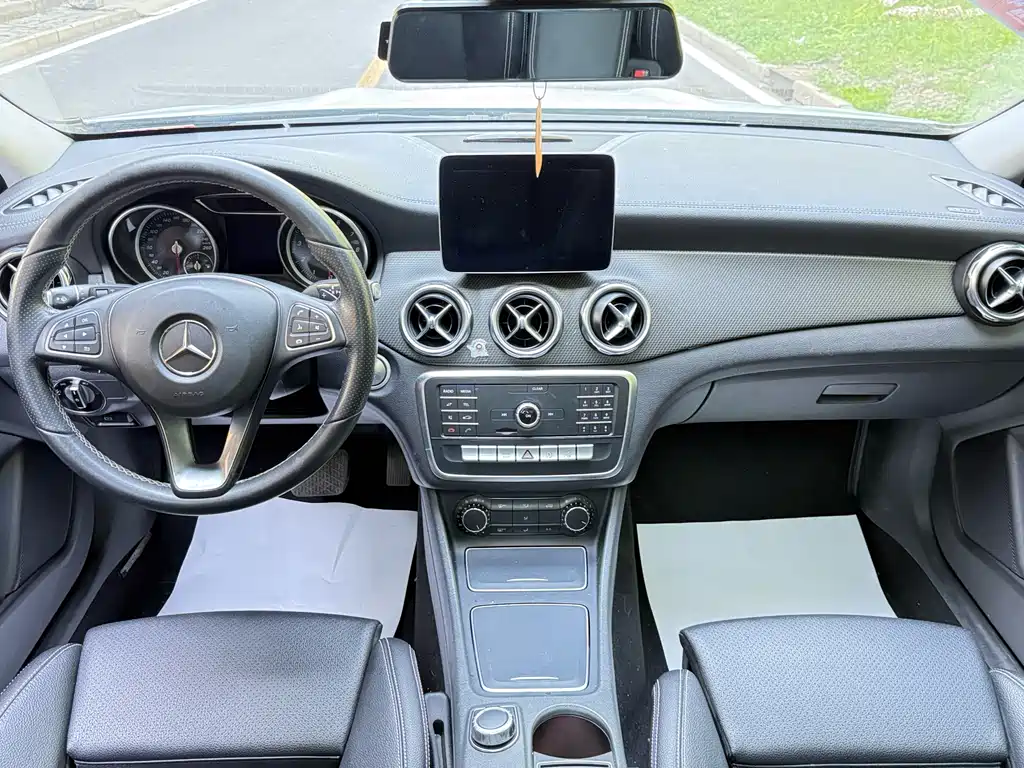 Mercedes-Benz GLA 2018 — фото 7
