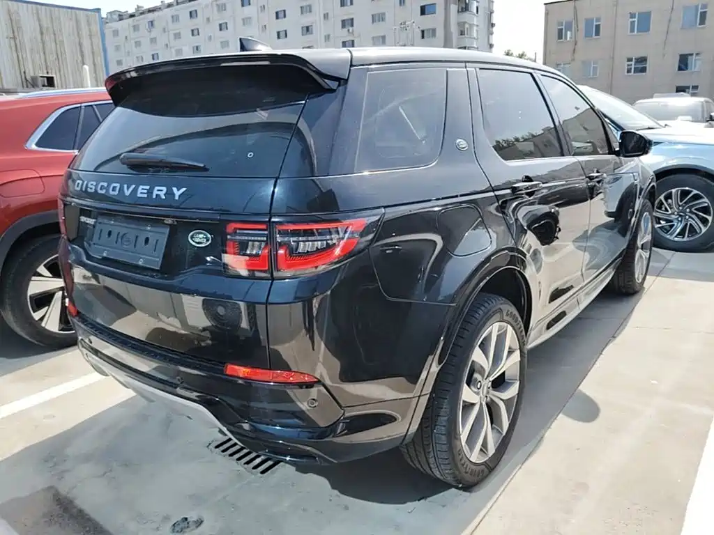Land Rover Discovery Sport 2025 — фото 7