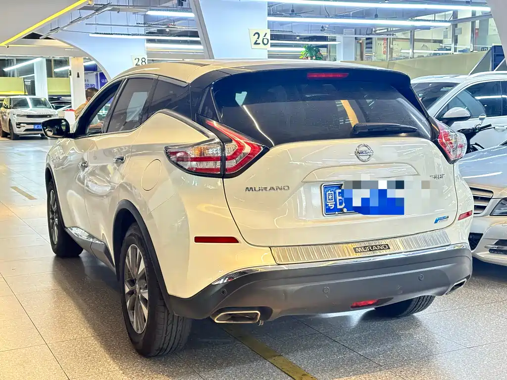 Nissan Murano 2017 — фото 8