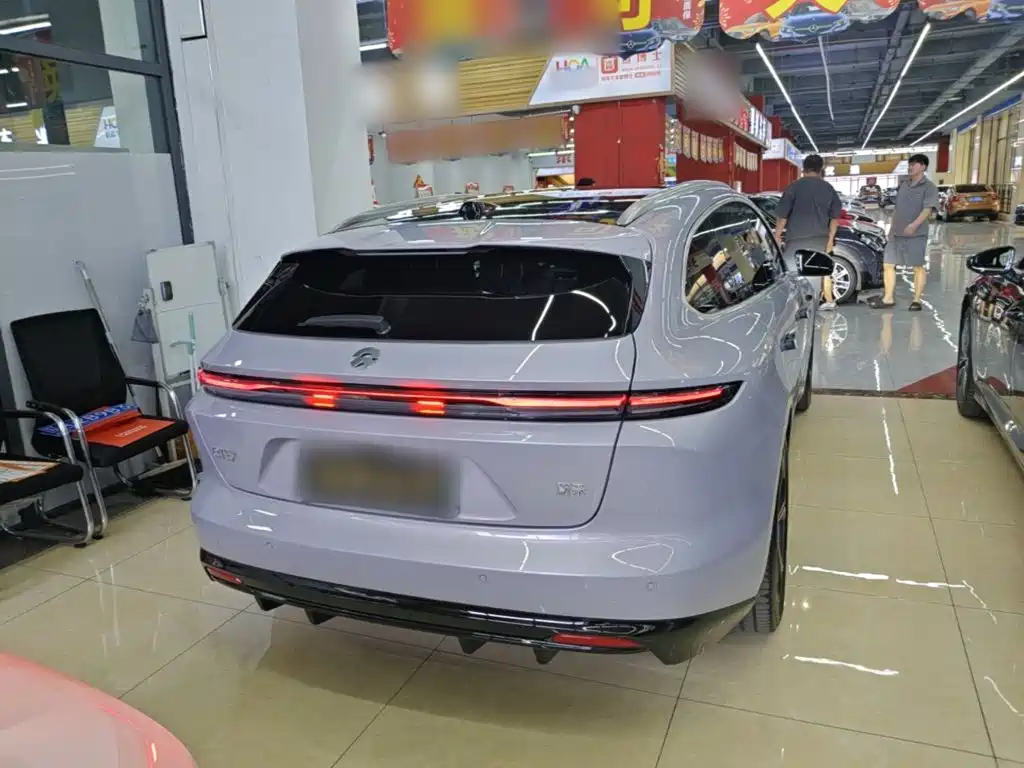 NIO ET5T 2025