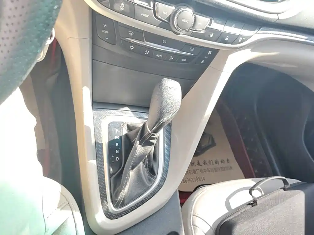 Buick Excelle 2020 — фото 14