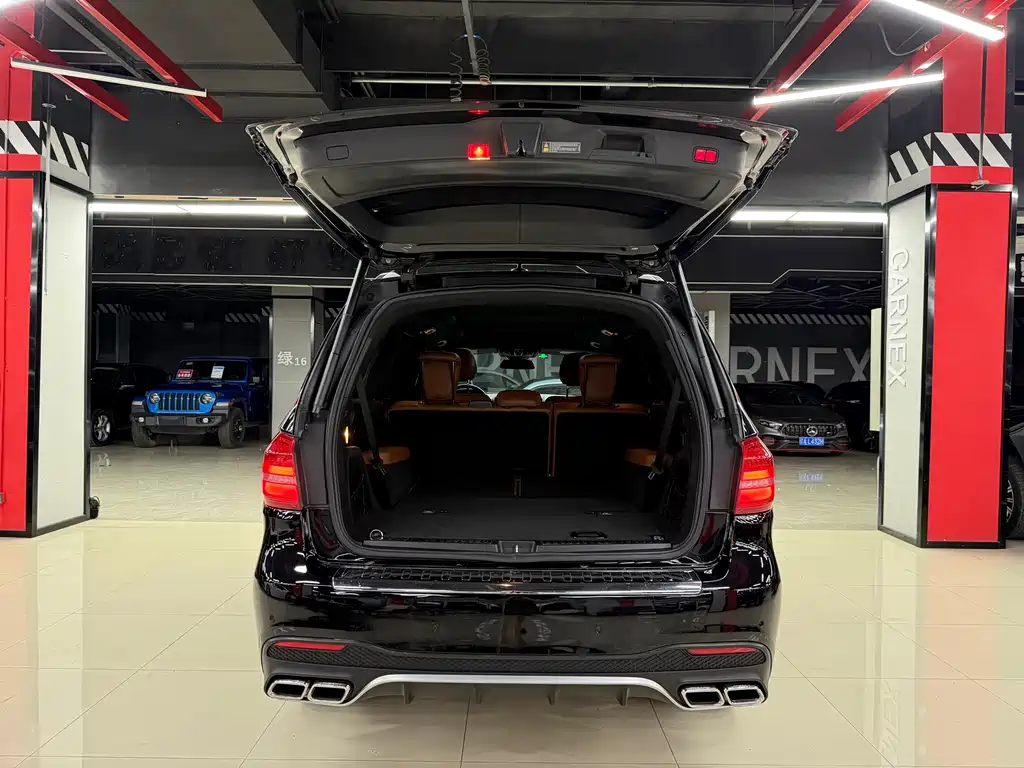 Mercedes-Benz GLS 2017 — фото 23
