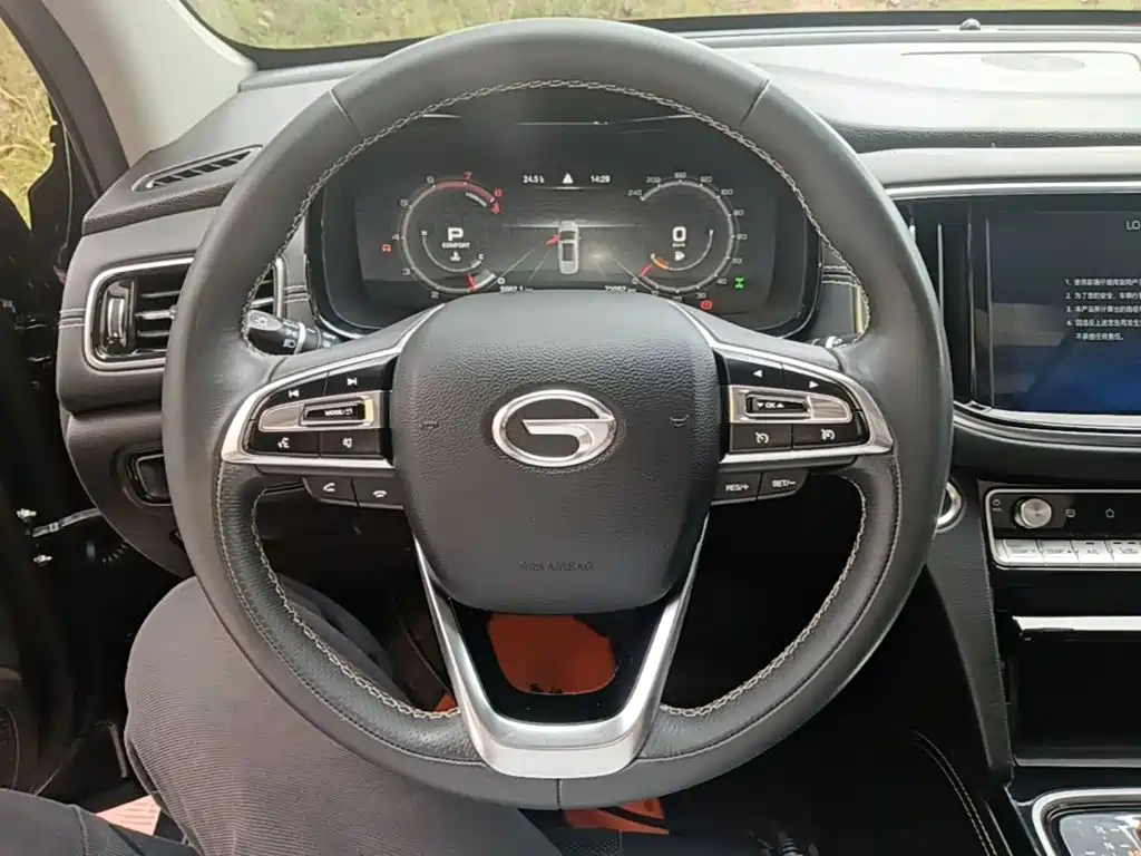 GAC Motor Trumpchi GS8 2020 — фото 11