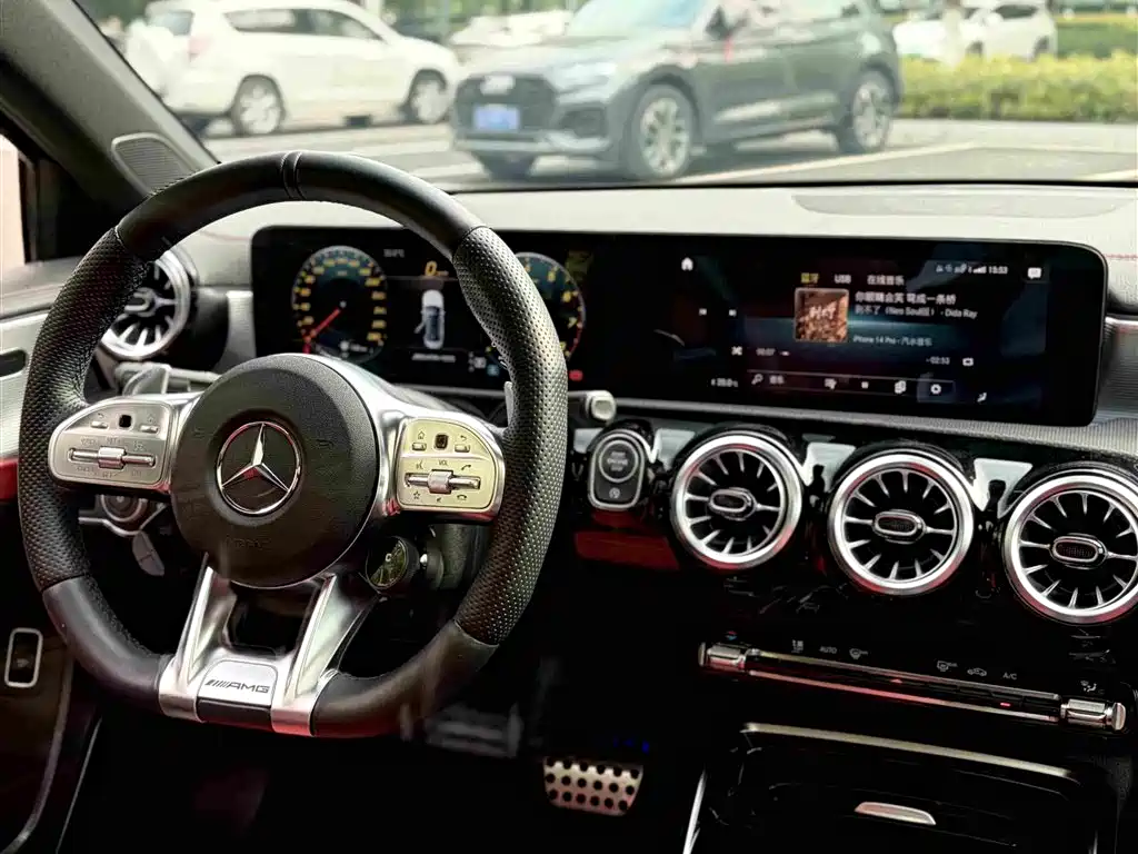 Mercedes-Benz A-Class AMG 2021 — фото 16